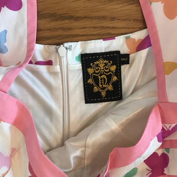 GORGEOUS Hi Low Butterfly Dress - Picture 5 of 8